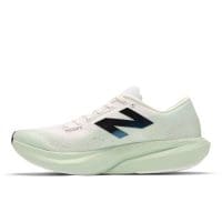 کتونی نیو بالانس New Balance Rebel V4  اورجینال