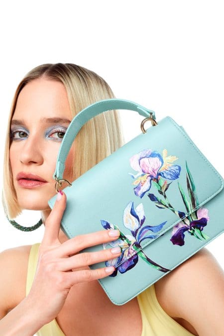 کیف زنانه آبی دوشی بلند طرح‌دار دری مد