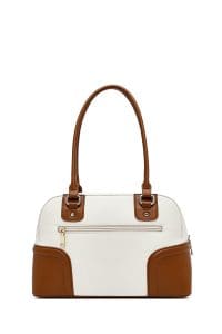 کیف زنانه دوشی کرم با جزئیات اکسسوری دری مد