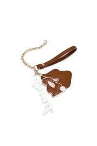 کیف زنانه دوشی کرم با جزئیات اکسسوری دری مد