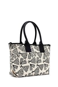 کیف زنانه پارچه‌ای دوشی مشکی طرح‌دار بند بلند Kastamonu دری مد