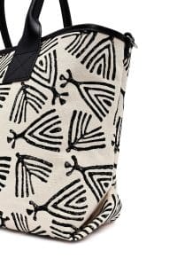 کیف زنانه پارچه‌ای دوشی مشکی طرح‌دار بند بلند Kastamonu دری مد