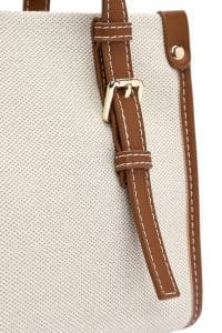 کیف کراس بادی زنانه پارچه‌ای بژ بند بلند دری مد