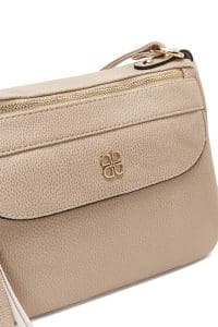 کیف کراس بادی زنانه چرم بژ بند بلند دری مد