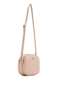 کیف کراس بادی زنانه چرم بژ مینی بند بلند دری مد