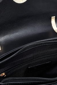 کیف کراس بادی زنانه چرم مشکی بند بلند طرح‌دار دری مد