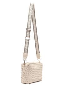 کیف کراس بادی زنانه چرم کرم بافت‌دار دری مد