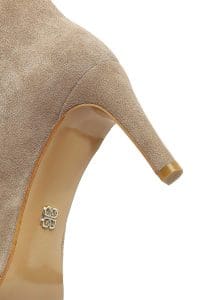 بوت زنانه جیر بژ پاشنه‌نازک دری مد