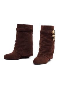 بوت زنانه جیر قهوه‌ای پاشنه‌لژدار دری مد