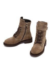 بوت زنانه جیر ویزون زیپ‌دار بنددار دری مد