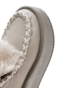 بوت زنانه خاکستری چرمی لژدار و خزدار دری مد