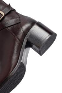 بوت زنانه قهوه‌ای چرمی پاشنه ضخیم دری مد