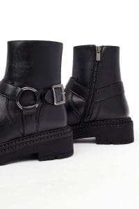 بوت زنانه مشکی زیپ‌دار ضخیم دری مد