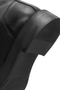 بوت زنانه مشکی چرمی بنددار زیپ‌دار جزئیات دری مد