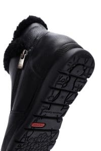 بوت زنانه مشکی چرمی زیپ‌دار جزئیات خزدار دری مد