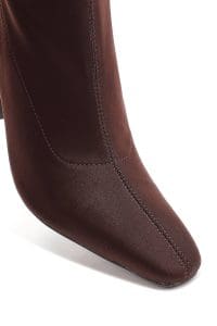 بوت زنانه پارچه‌ای قهوه‌ای زیپ‌دار پاشنه‌بلند ضخیم دری مد