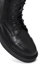 بوت زنانه چرم مشکی زیپ‌دار بنددار دری مد