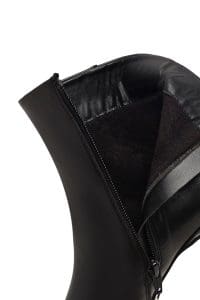 بوت زنانه چرم مشکی زیپ‌دار پاشنه‌بلند نازک دری مد