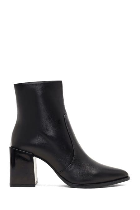 بوت زنانه چرم مشکی زیپ‌دار پاشنه‌ضخیم دری مد