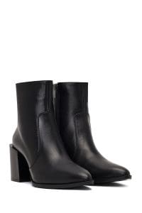 بوت زنانه چرم مشکی زیپ‌دار پاشنه‌ضخیم دری مد