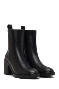 بوت زنانه چرم مشکی زیپ‌دار پاشنه‌ضخیم دری مد