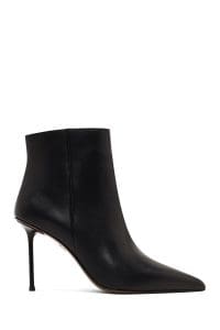 بوت زنانه چرم مشکی زیپ‌دار پاشنه‌نازک دری مد