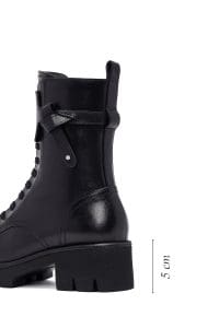 بوت زنانه چرم مشکی پاشنه‌بلند ضخیم زیپ‌دار دری مد