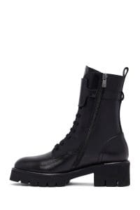 بوت زنانه چرم مشکی پاشنه‌بلند ضخیم زیپ‌دار دری مد