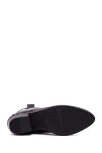 بوت زنانه چرم مشکی پاشنه‌بلند ضخیم سبک‌وسترن دری مد