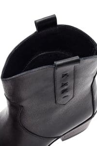 بوت زنانه چرم مشکی پاشنه‌بلند ضخیم سبک‌وسترن دری مد