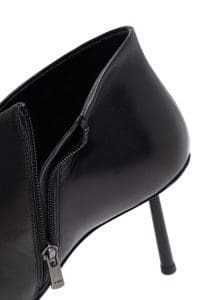 بوت زنانه چرم مشکی پاشنه‌نازک زیپ‌دار دری مد