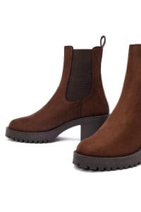 بوت چلسی زنانه جیر قهوه‌ای پاشنه‌ضخیم دری مد