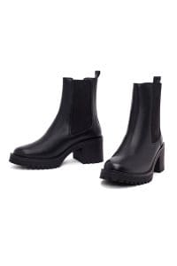 بوت چلسی زنانه مشکی پاشنه‌بلند ضخیم دری مد