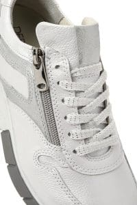 کتونی زنانه سفید با بند و زیپ کناری چرم دری مد