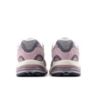 کتونی نیو بالانس New Balance 2010 اورجینال