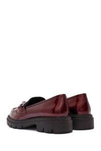 کفش لوفر زنانه زرشکی چرمی بنددار پاشنه لژدار دری مد