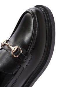 کفش لوفر زنانه مشکی بنددار دری مد