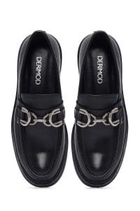 کفش لوفر زنانه مشکی چرمی بنددار دری مد