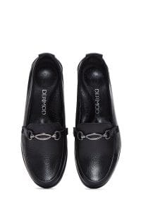 کفش لوفر زنانه مشکی چرمی بنددار پاشنه ضخیم دری مد