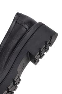 کفش لوفر زنانه مشکی چرمی بنددار پاشنه لژدار دری مد