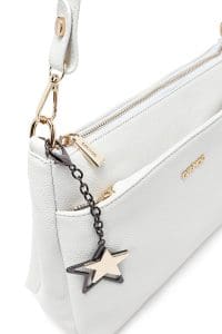 کیف زنانه دستی سفید بند بلند با اکسسوری دری مد