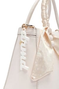 کیف زنانه دستی سفید بند بلند با اکسسوری دری مد