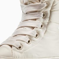 بوت کانورس آل‌استار Chuck Taylor All Star Elements کرم زنانه و ضدآب