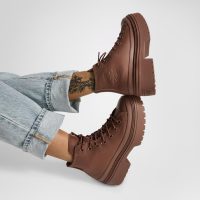 بوت کانورس آل‌استار Chuck Taylor All Star Lugged Heel چرم قهوه‌ای لژدار ضدآب زنانه