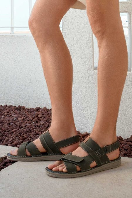 صندل مردانه چرمی بندی سبز زیتونی دری مد