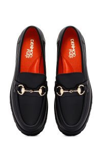 لوفر زنانه مشکی بند دار چرم دری مد