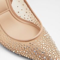 کفش پاشنه‌دار زنانه کرم EBENEZER – ALDO