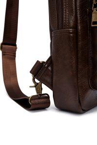 کیف دوشی مردانه قهوه‌ای دری مد