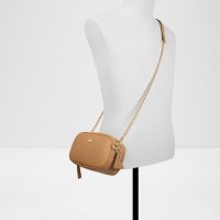 کیف زنانه قهوه‌ای دوشی MOANAH – ALDO