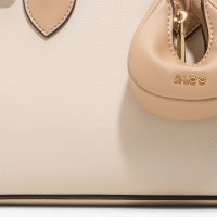 کیف زنانه کرم دوشی و دستی AURALIE – ALDO